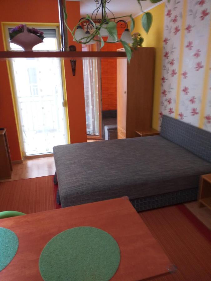 Mediterran Szallas Gyula Extérieur photo
