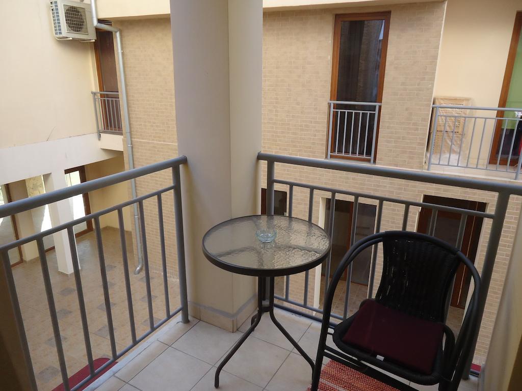 Mediterran Szallas Gyula Chambre photo