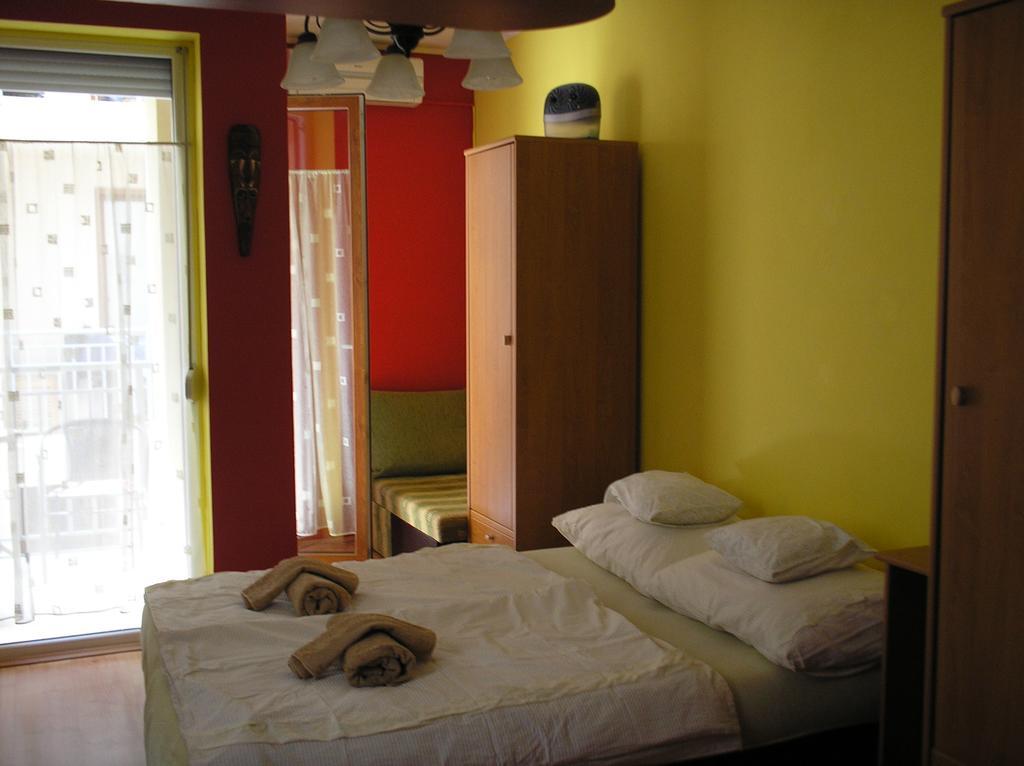 Mediterran Szallas Gyula Extérieur photo